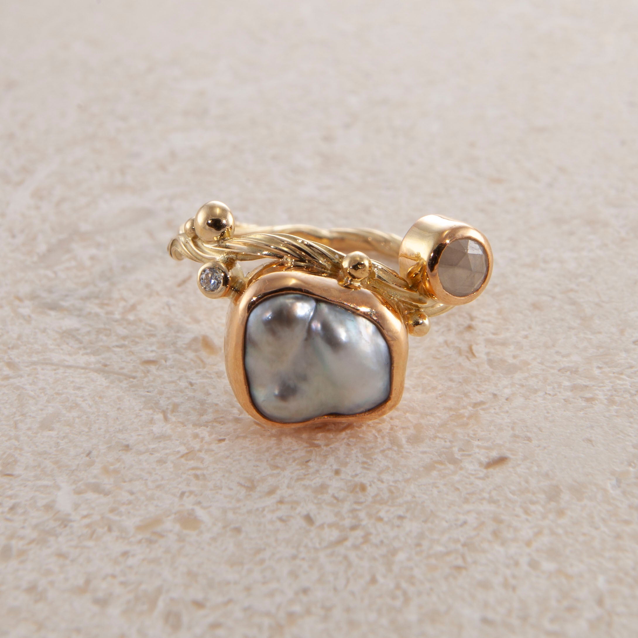 Seafire 18K & 22K Gold Ring w. Pearl & Diamond