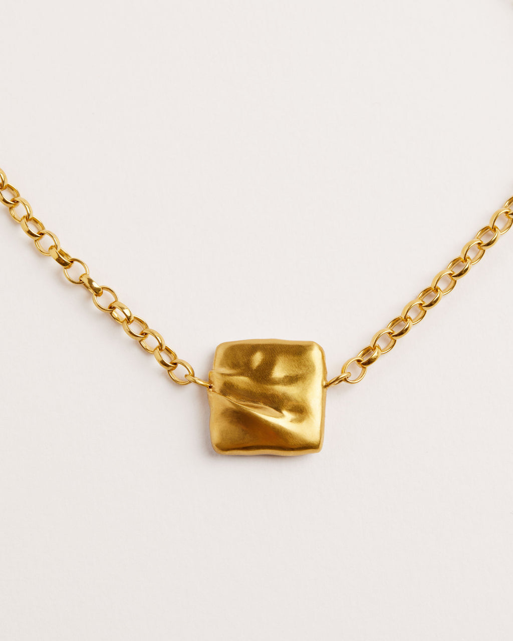 Verso Forgyldt Halskæde m. Keshi Perler