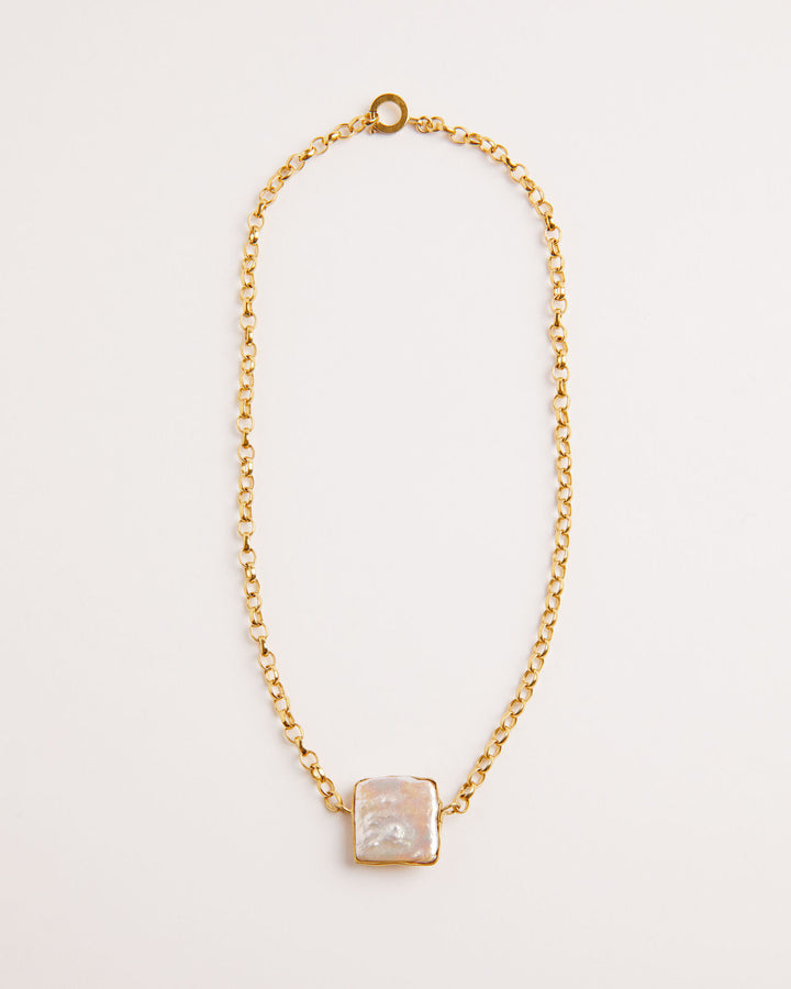 Verso Gold Plated Necklace w. Keshi Pearls