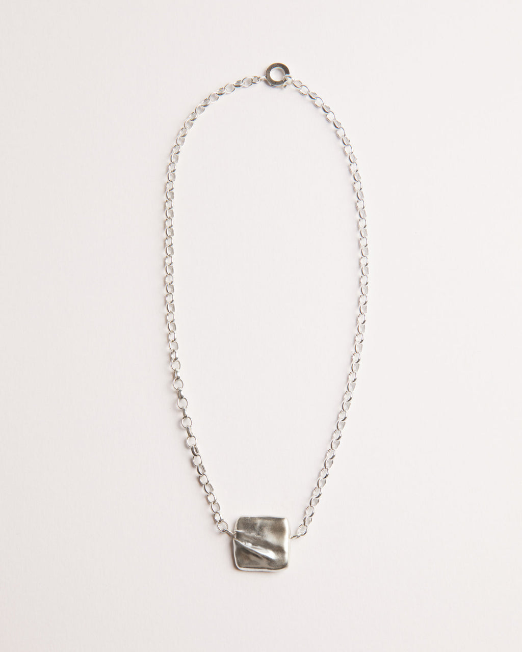 Verso Sølv Halskæde m. Keshi Perler