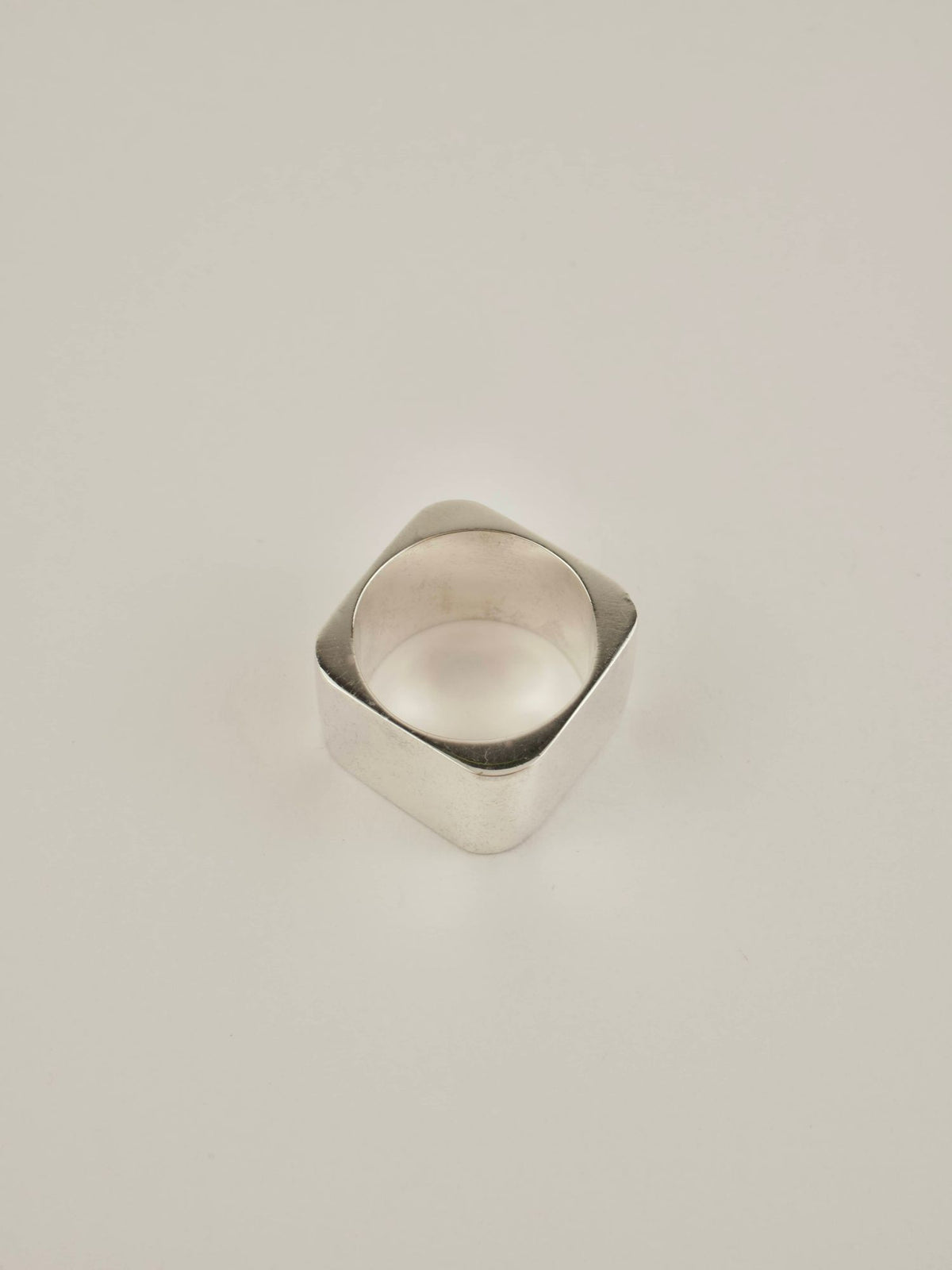 Carré Silver Ring