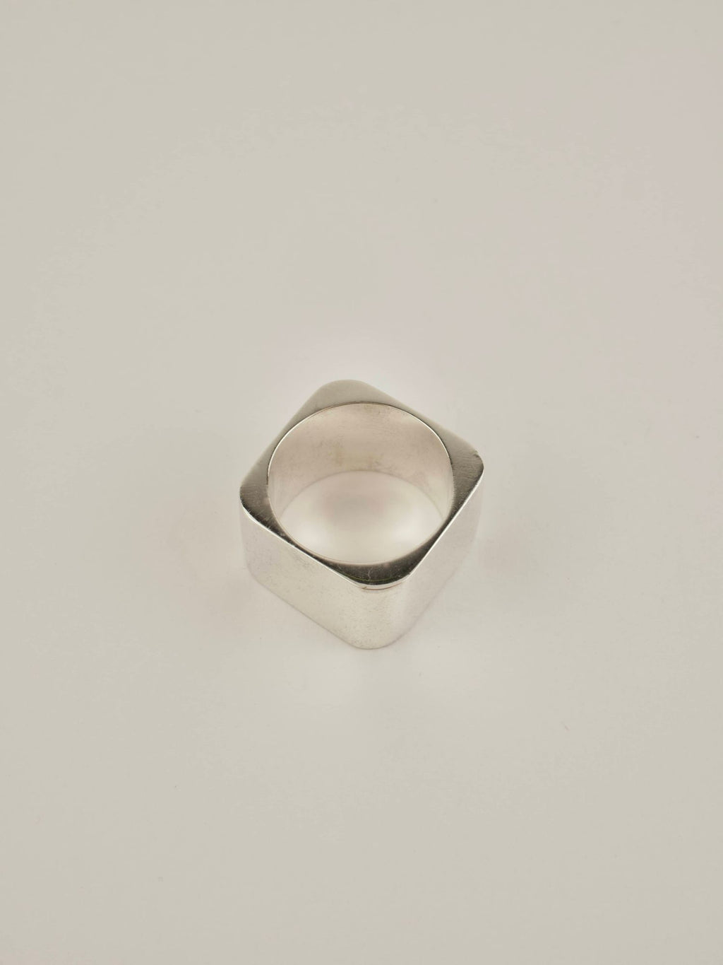 Carré Silver Ring
