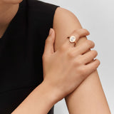 Alphabet 18K Gold Initial C Signet Ring w. Solitaire Lab-Grown Diamond