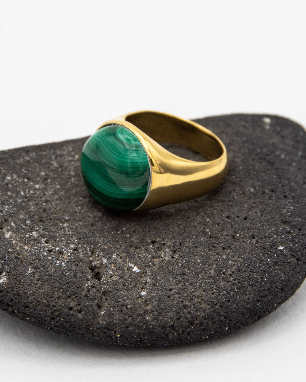 Figura Gold Plated Ring w. Malachite