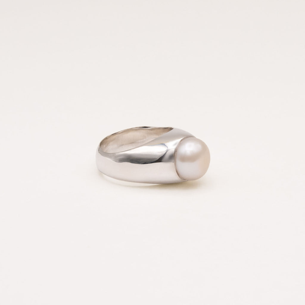 Sono Silver Ring w. Freshwater Pearl