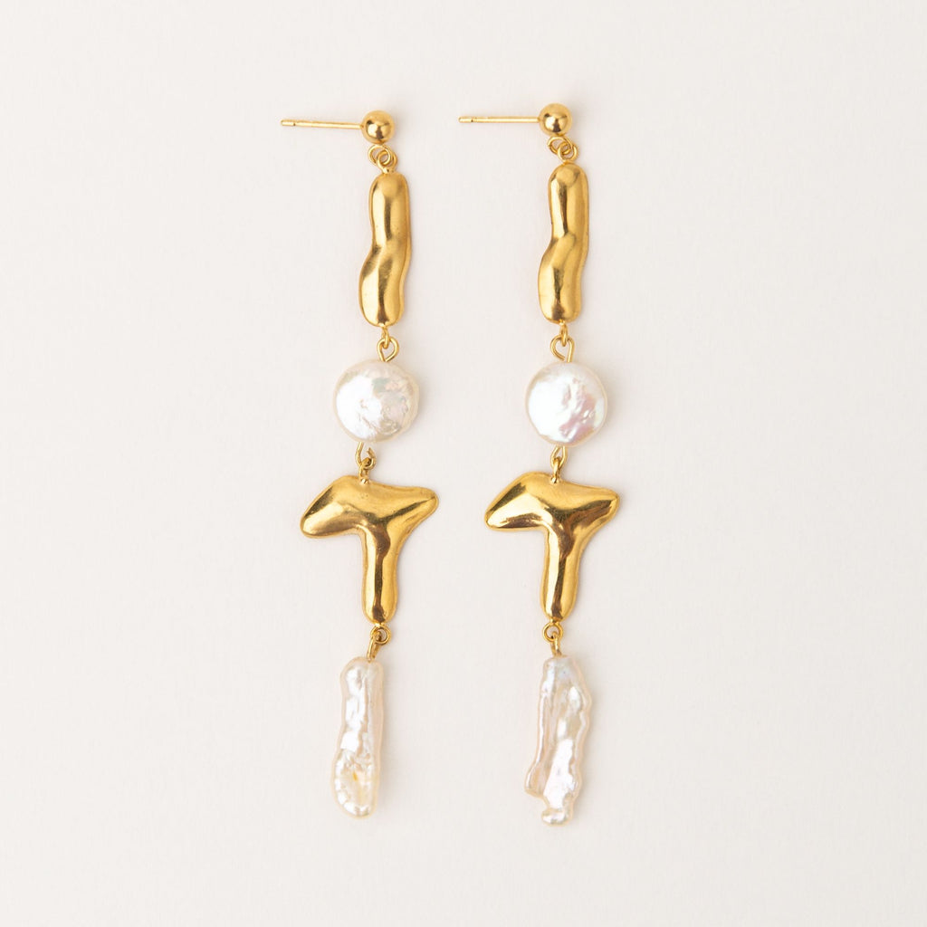 Amuleto Forgyldte Øreringe m. Biwa Perler