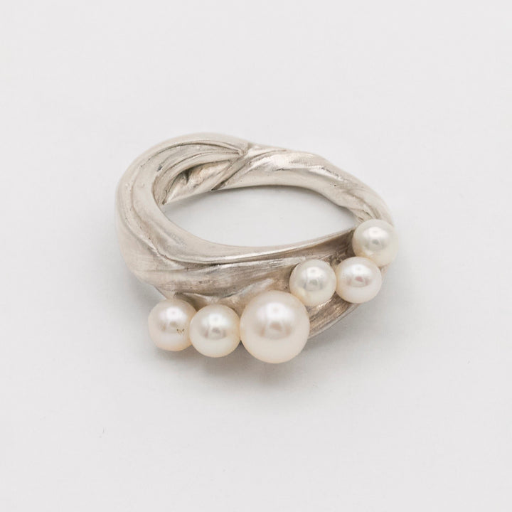 Inga Silver Ring w. Freshwater Pearls