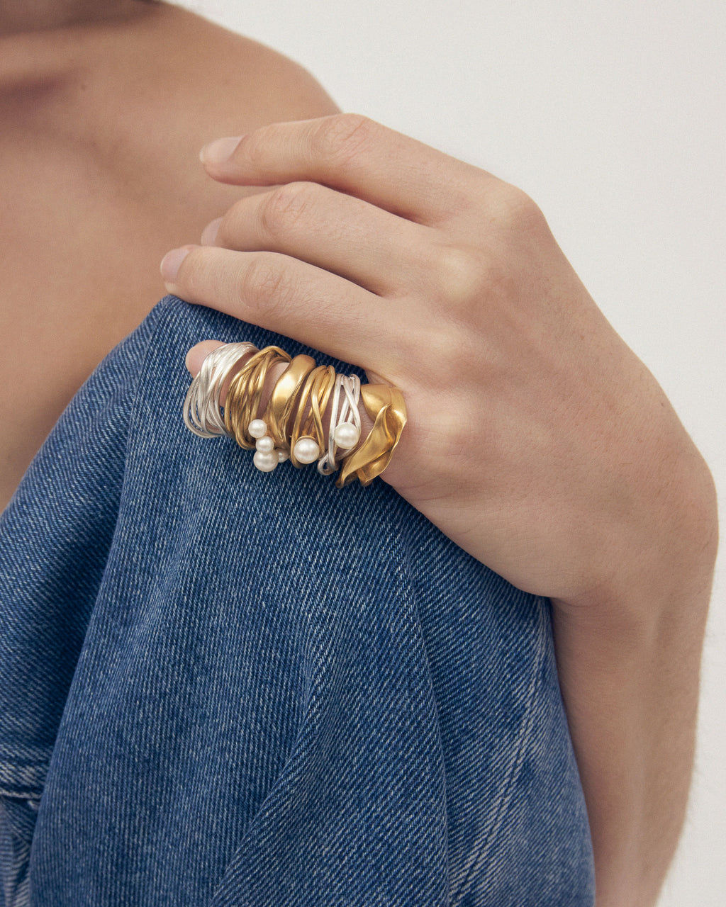 Perola Liana Gold Plated Ring w. Freshwater Pearl