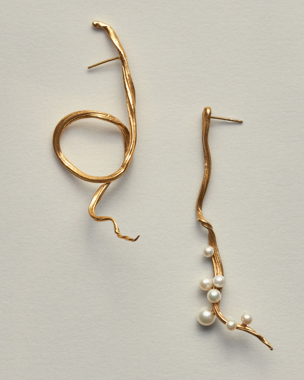 Ramo Gold Plated Earrings w. Freshwater Pearls