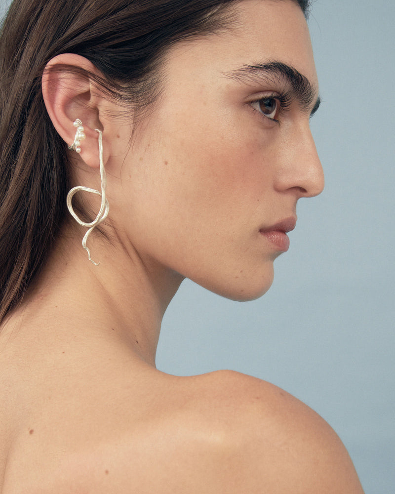 Ramo Silver Earrings w. Freshwater Pearls