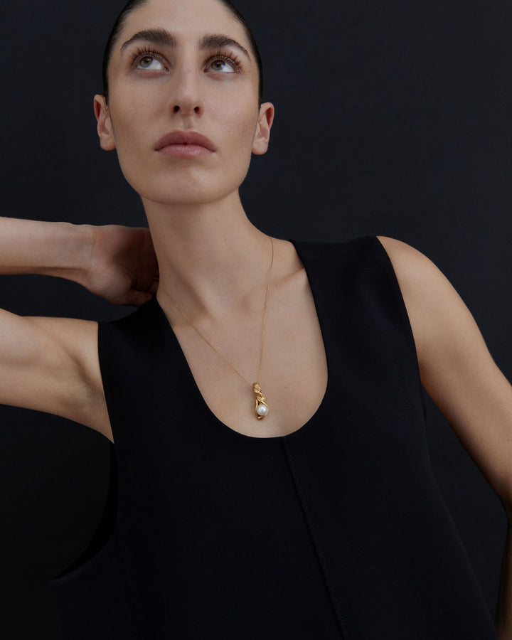 Dobra Gold Plated Necklace w. Freshwater Pearl