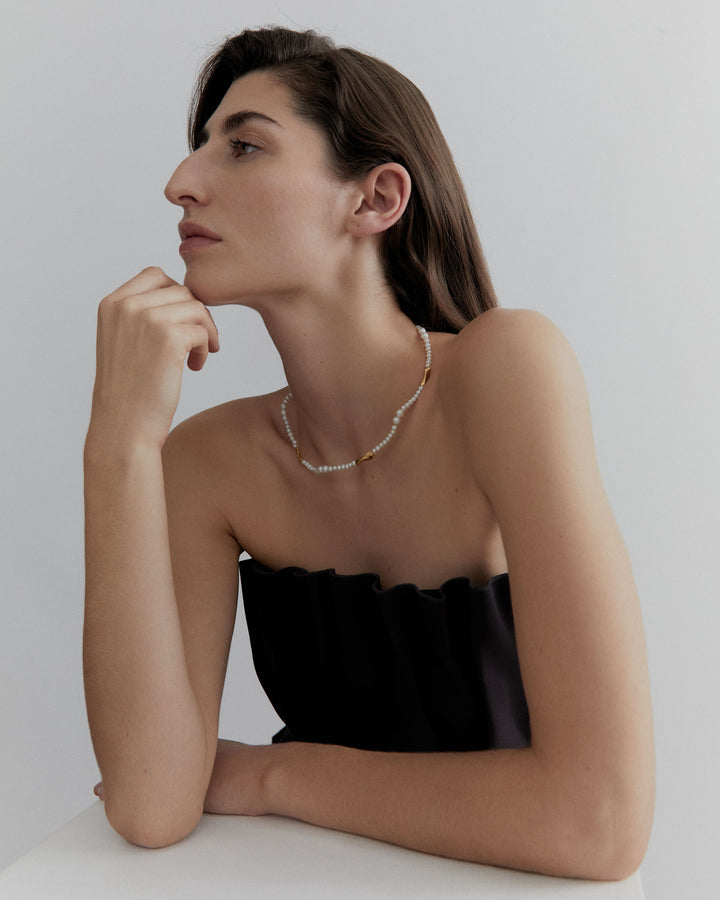 Veu Gold Plated Choker Necklace w. Freshwater Pearls