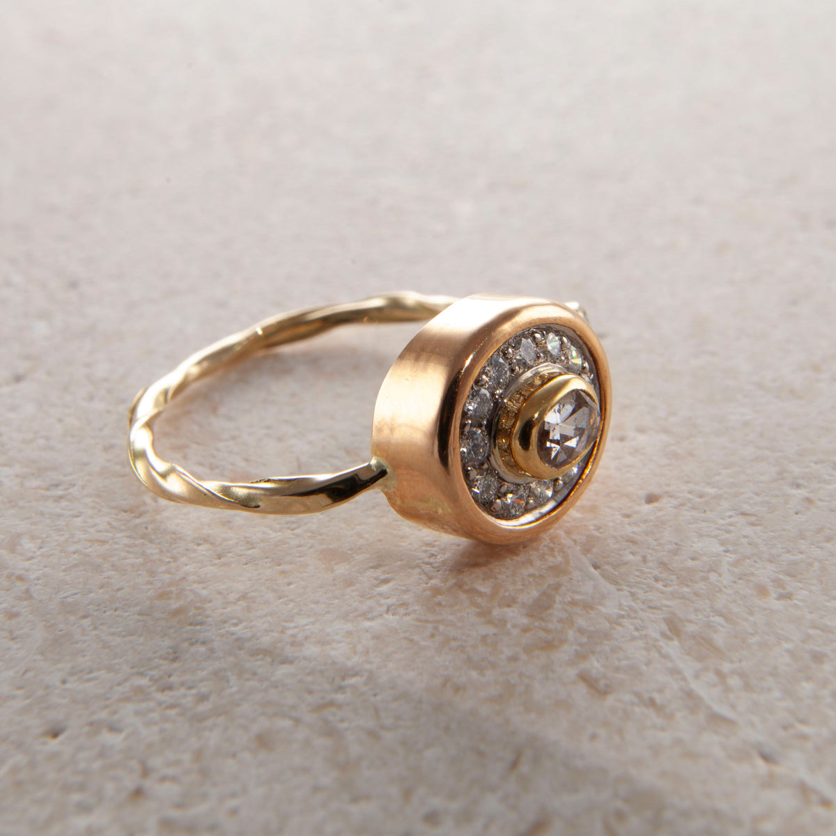 Pavé Cocktail 18K & 22K Gold Ring w. Diamond