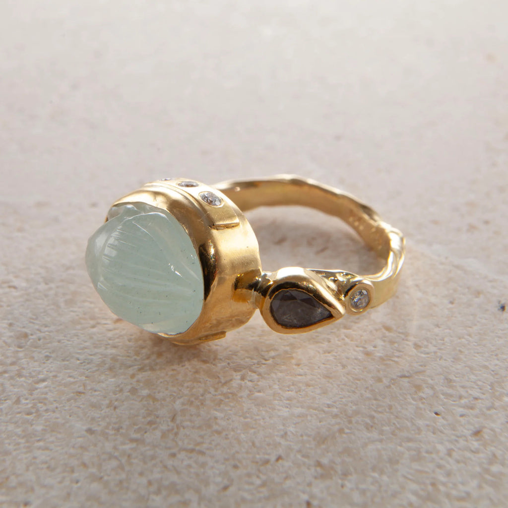 Cocktail 18K & 22K Gold Ring w. Aquamarine & Diamond