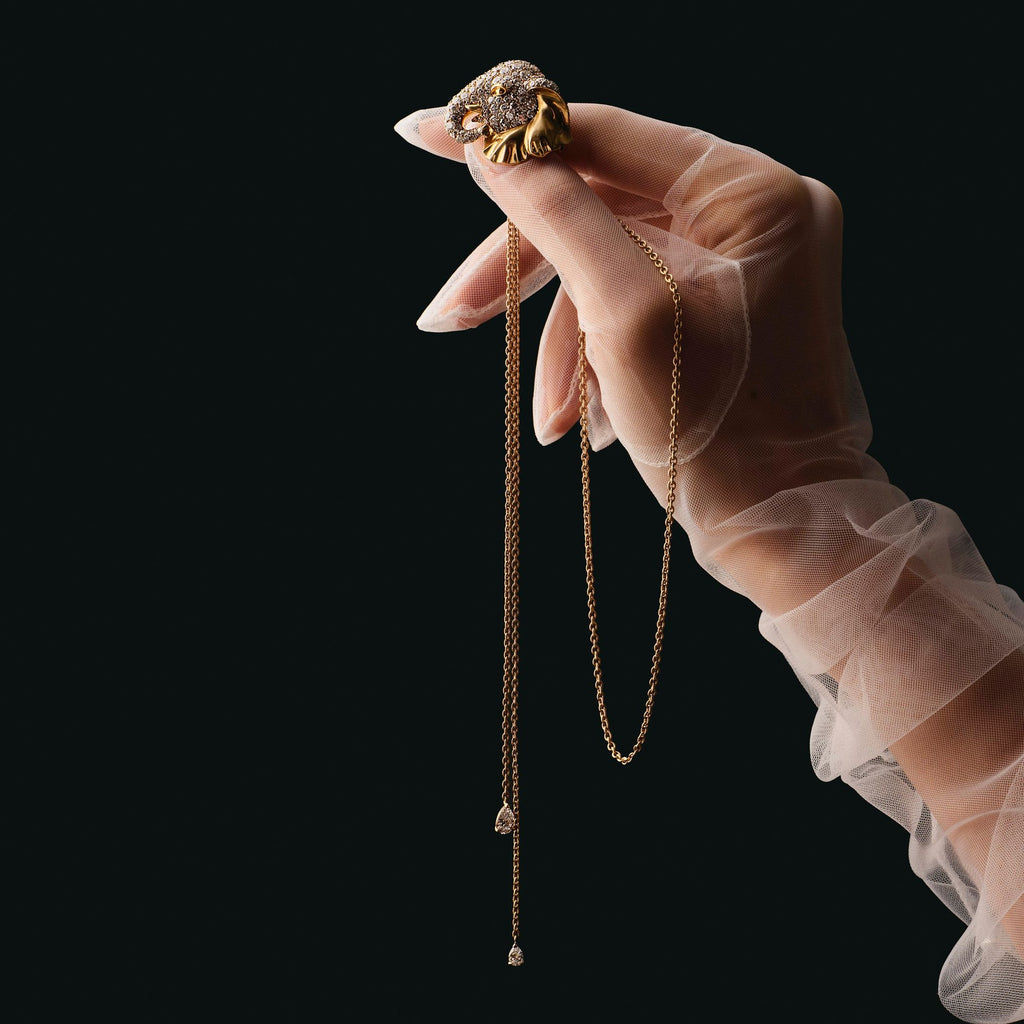 Elephant Neglige 18K Gold Necklaces & Brooche w. Lab-Grown Diamond