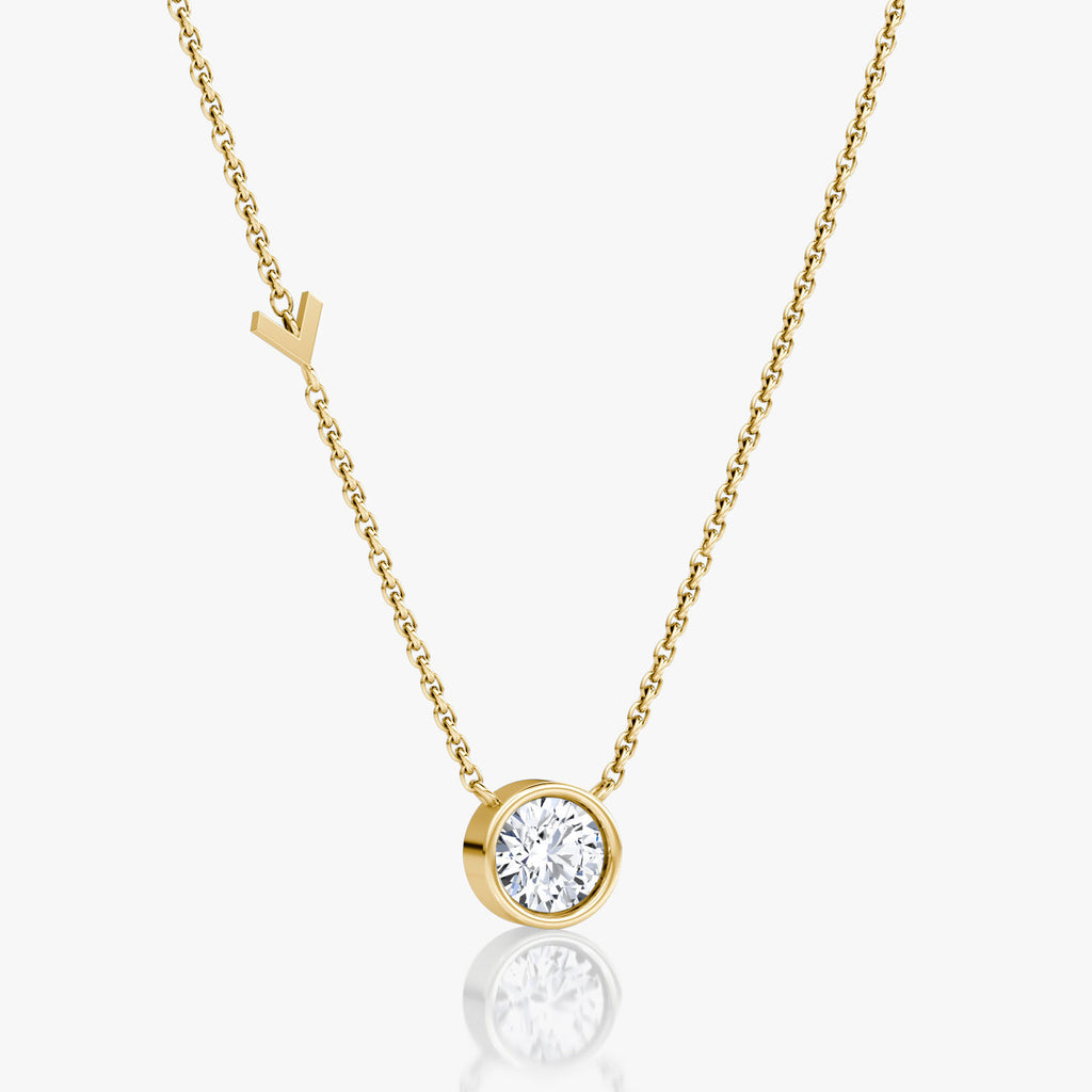 Arrow Station Gold Necklace w. Round Cut Lab-Grown Diamond