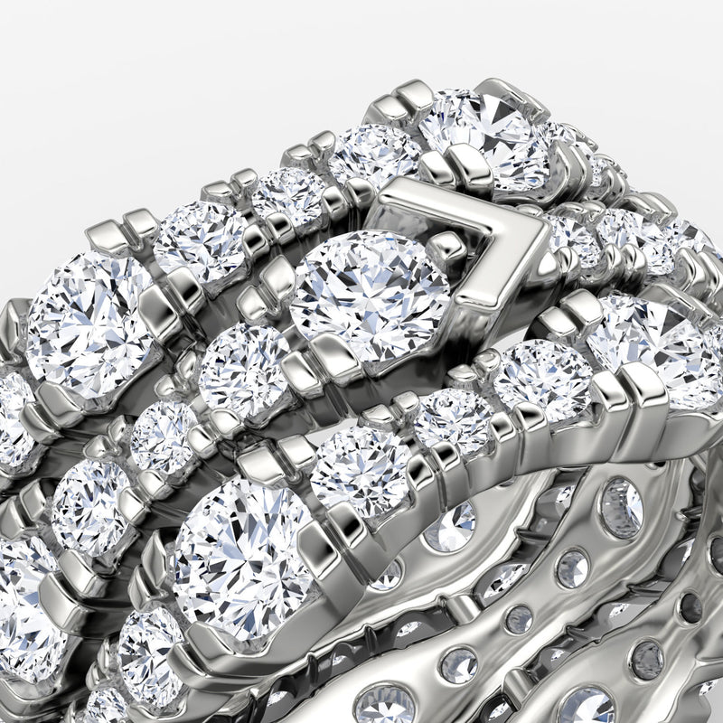 V 3 Row Pavé 14K Whitegold Ring w. Lab-Grown Diamond