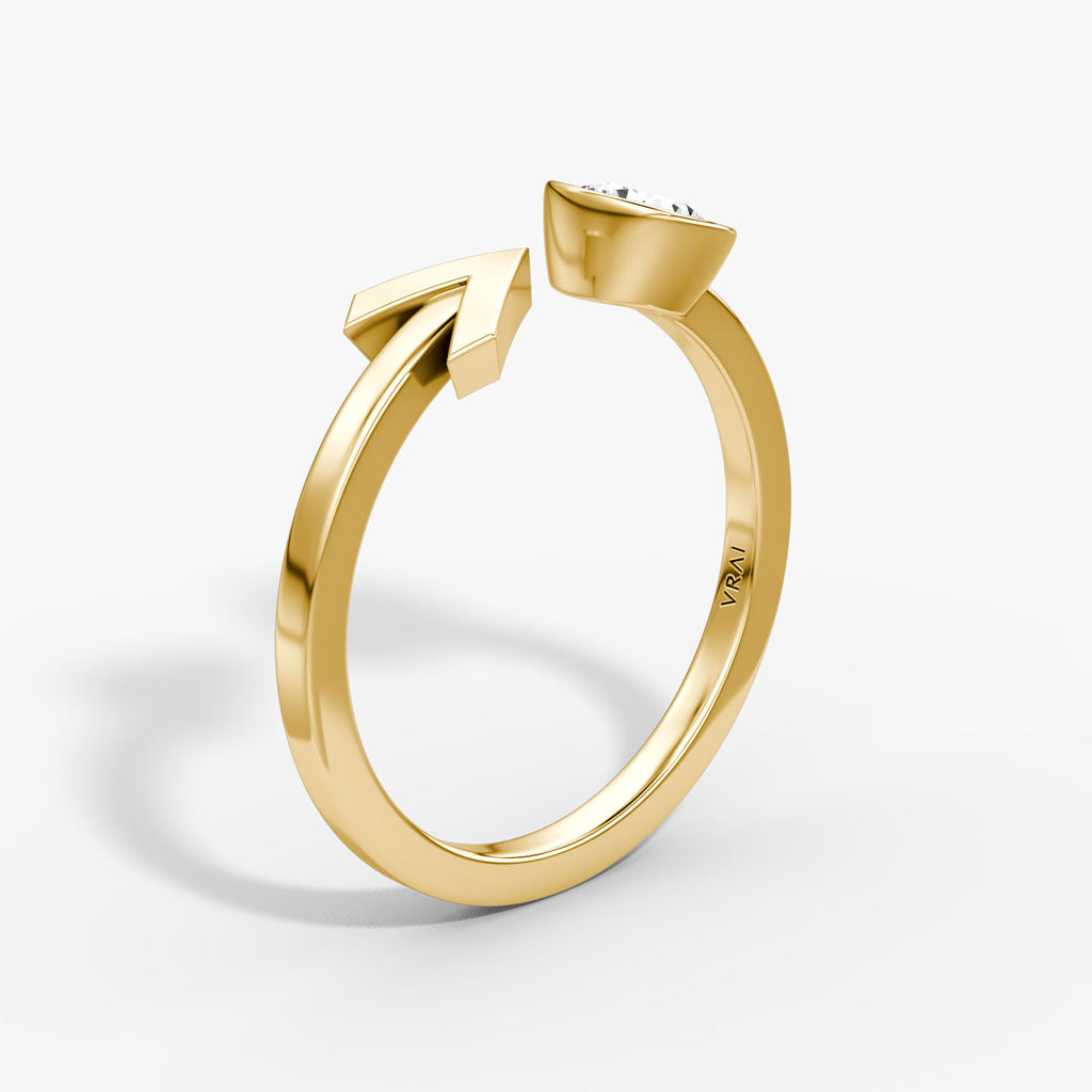 Arrow Cuff 14K Gold Ring w. Lab-Grown Diamond
