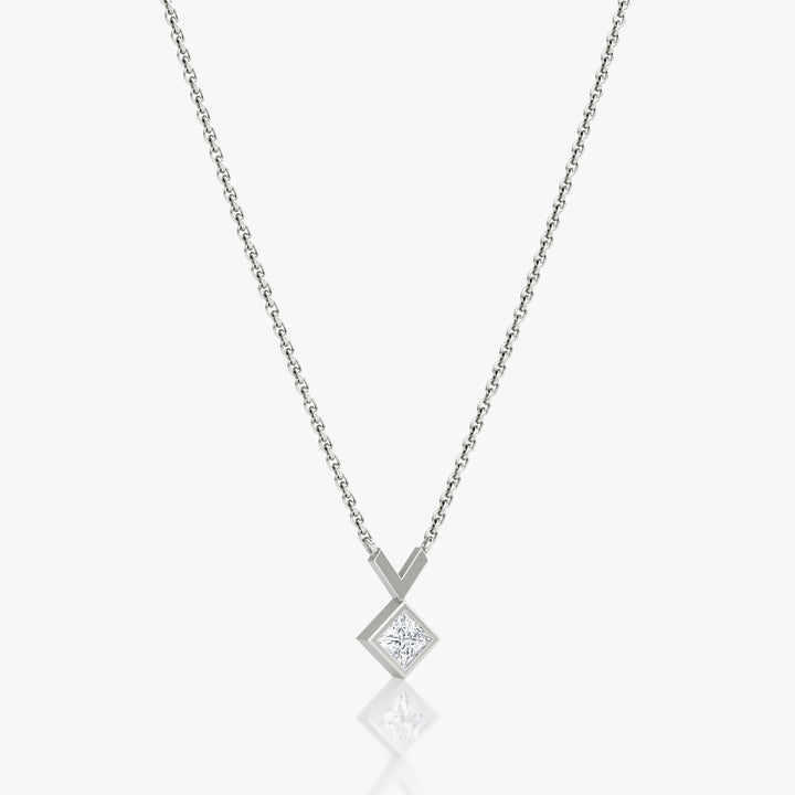 Arrow 14K Whitegold Necklace w. Lab-Grown Diamond