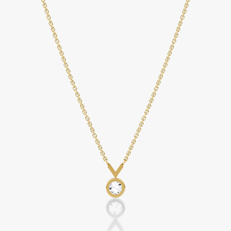 Arrow 14K Gold Necklace w. Round Cut Lab-Grown Diamond