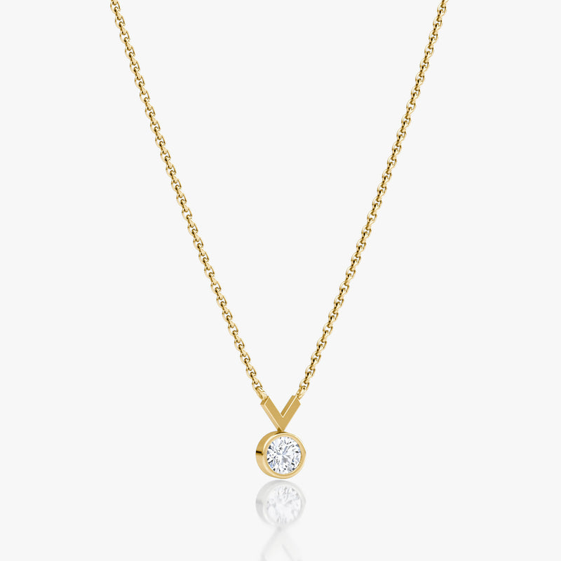 Arrow 14K Gold Necklace w. Round Cut Lab-Grown Diamond