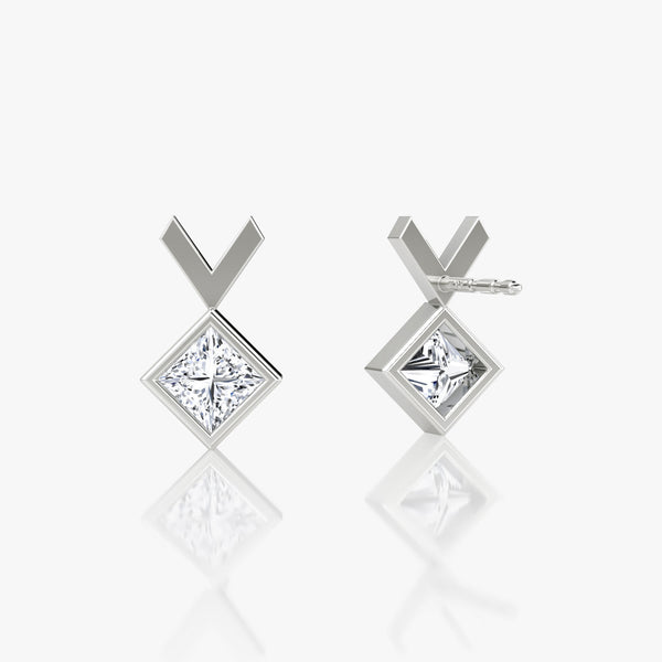 Arrow 14K Whitegold Studs w. Lab-Grown Diamond