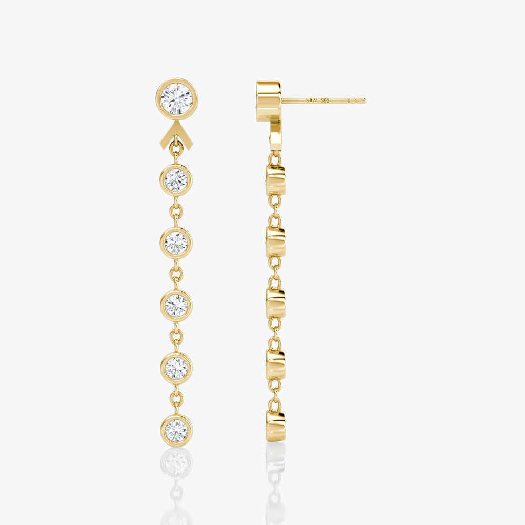 Arrow Drop Gold Earrings w. Lab-Grown Diamond