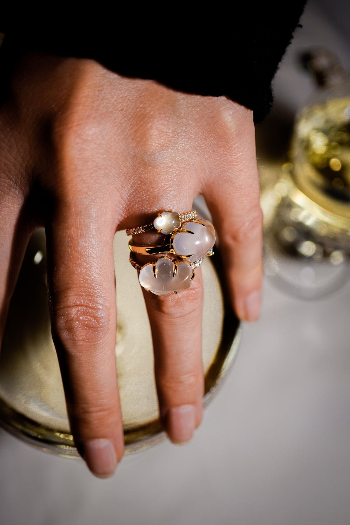 Mid Cloud Pavé 18K Guld Ring m. Milky Kvarts & Diamanter