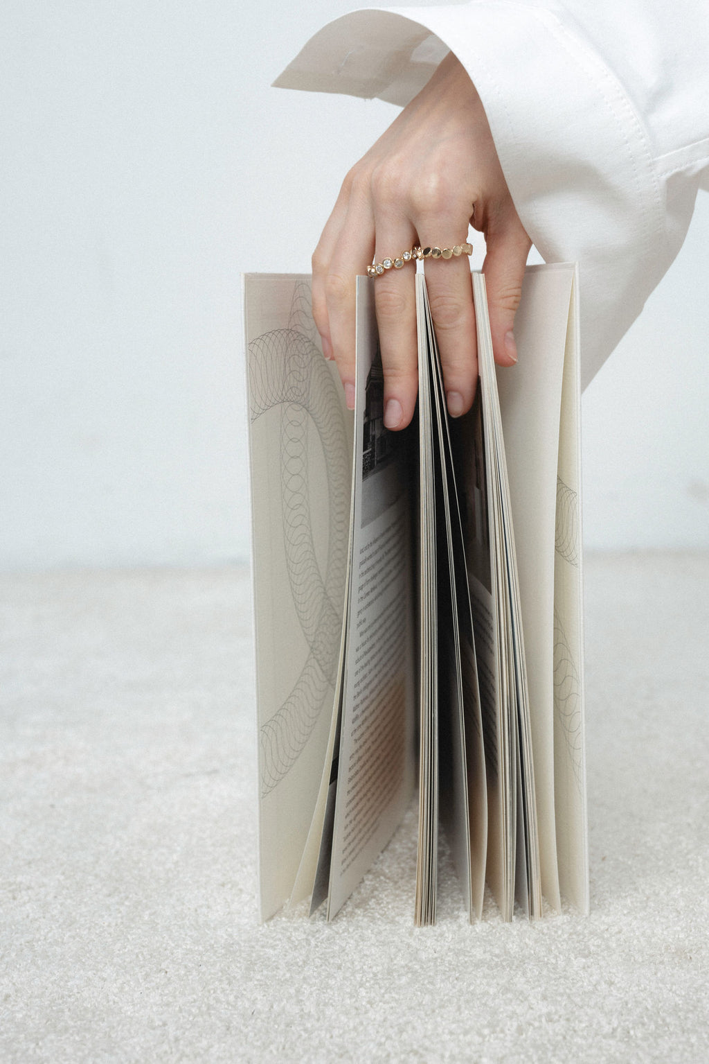 Harmony 6 14K or 18K Gold, Whitegold or Rosegold Ring