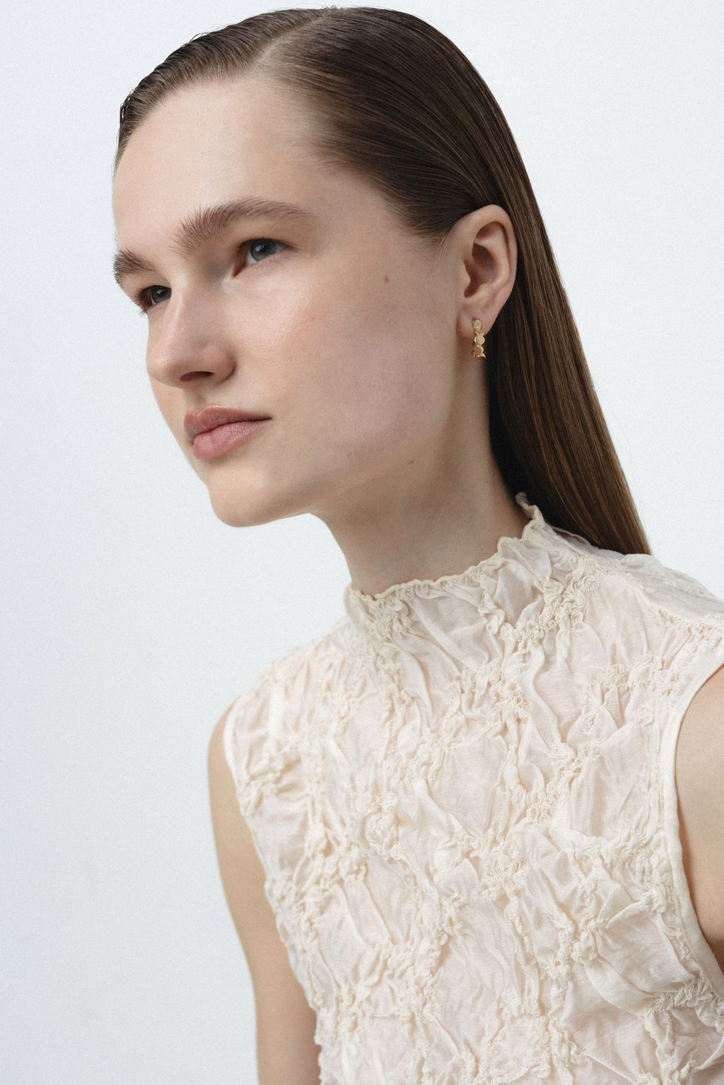 Harmony 9 14K or 18K Gold, Whitegold or Rosegold Hoops