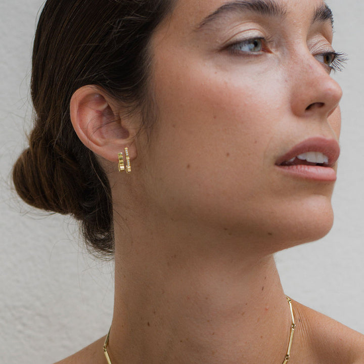 Doppelte Loveline 18K Gold Hoops w. Diamanten