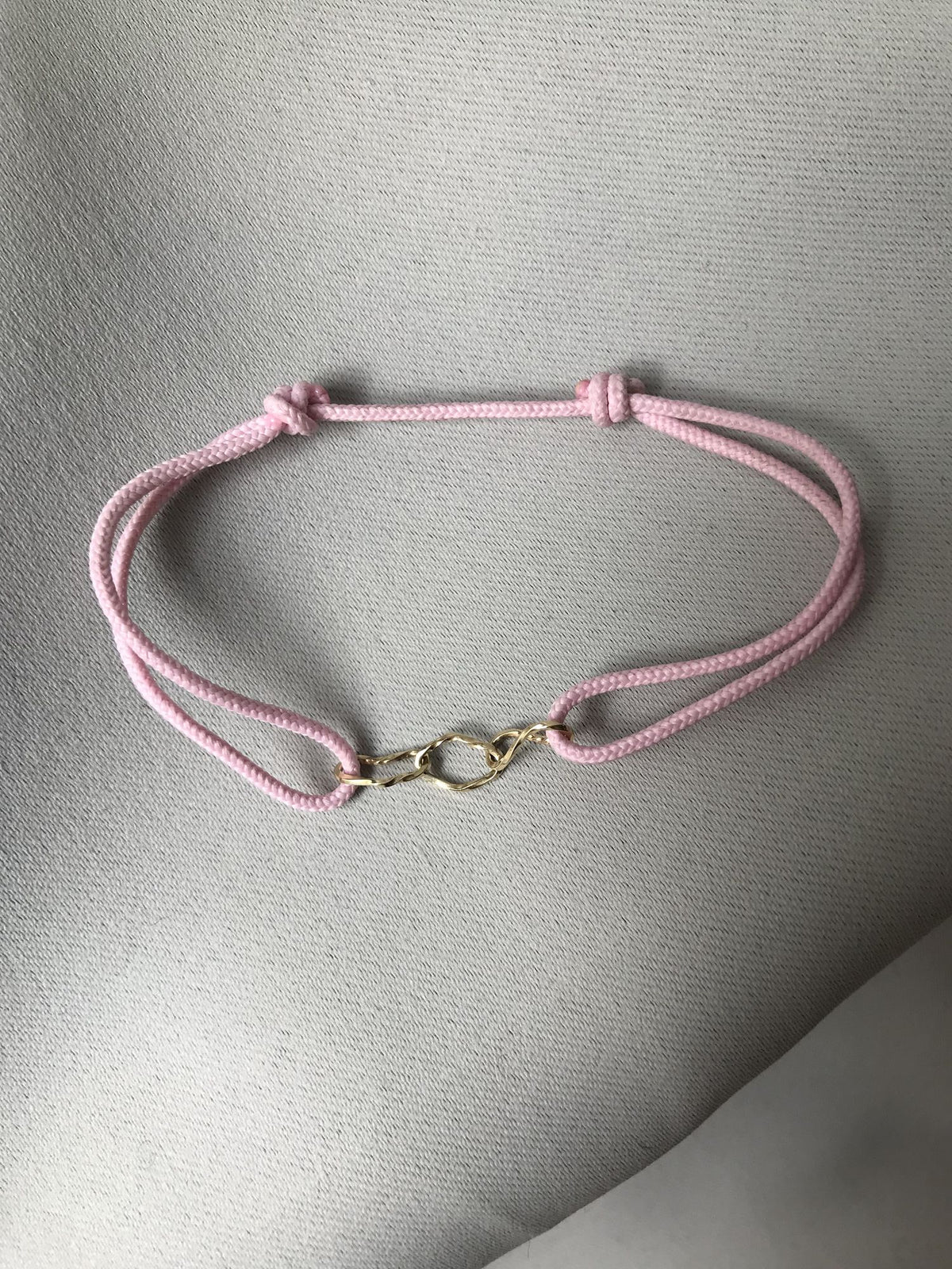 Twist Dream 3 Link 14K Gold Armband W. Öko-Cord