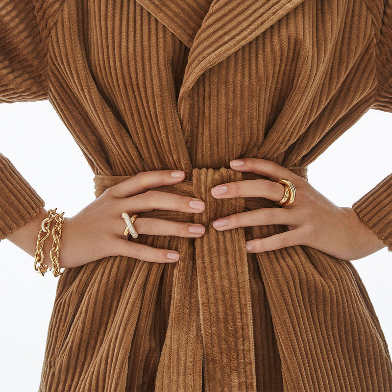 Infinity Loop Big 18k Gold Ring