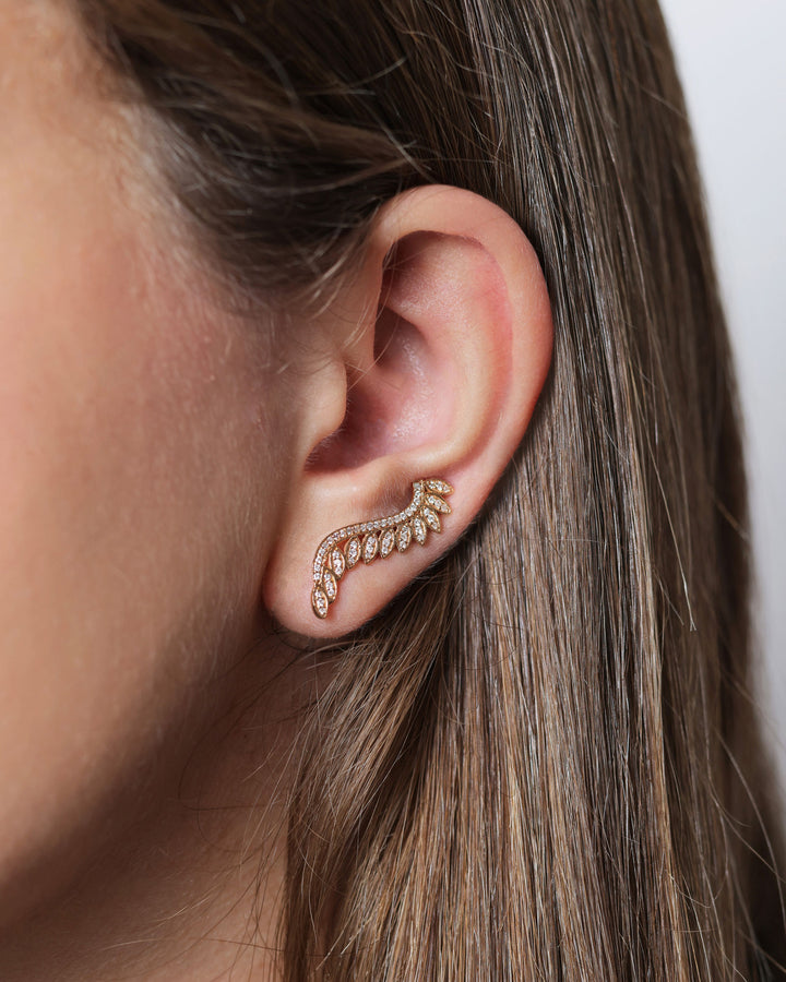 Wing 18K Gold, Whitegold or Rosegold Earring w. Diamonds