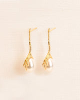 Long signature grigri 18K Gold Hoops w. Pearl