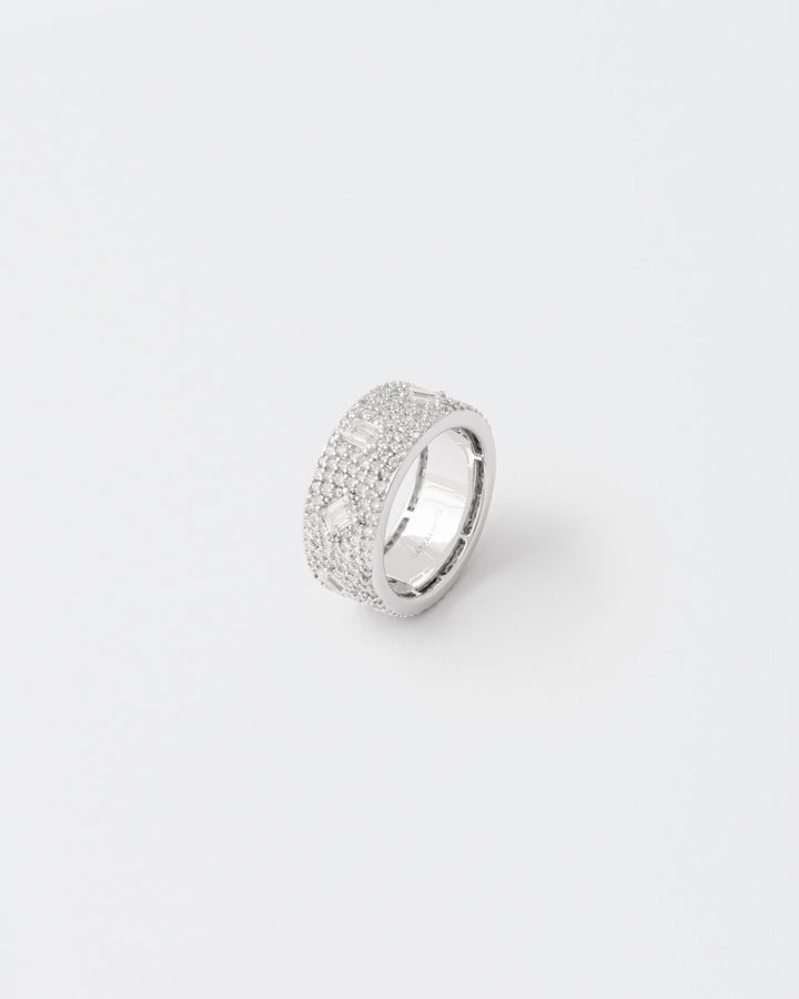 Band Rhodium Plated Silver Ring w. Moissanites