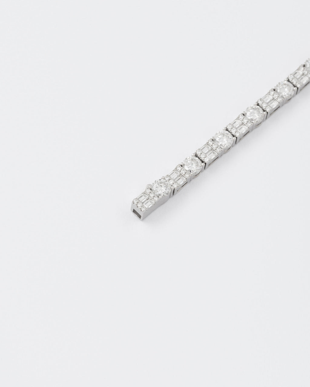 Rail Rhodium Plated Silver Tennis Bracelet w. Moissanites