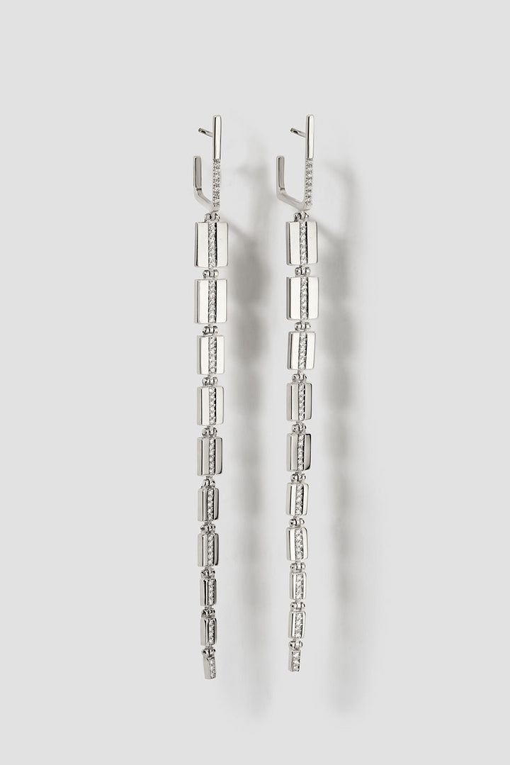 Lustre 20 18K Whitegold Earrings w. Diamond
