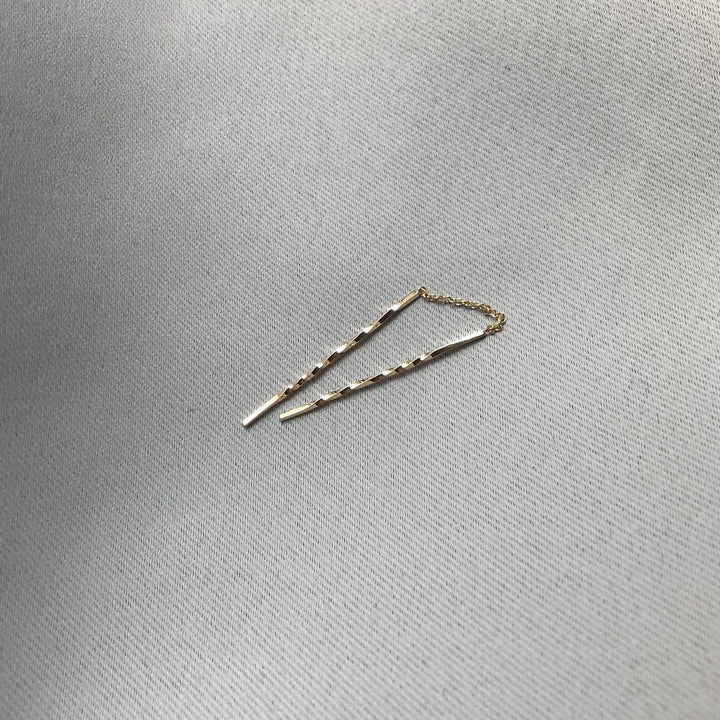 ENERGY Chimes -Twist 14K Gold Earring