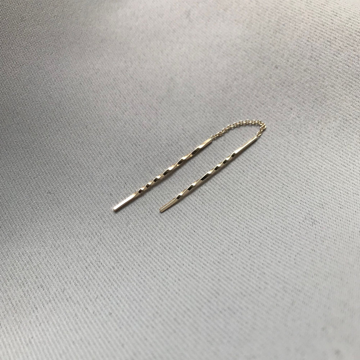 ENERGY Chimes -Twist 14K Gold Earring