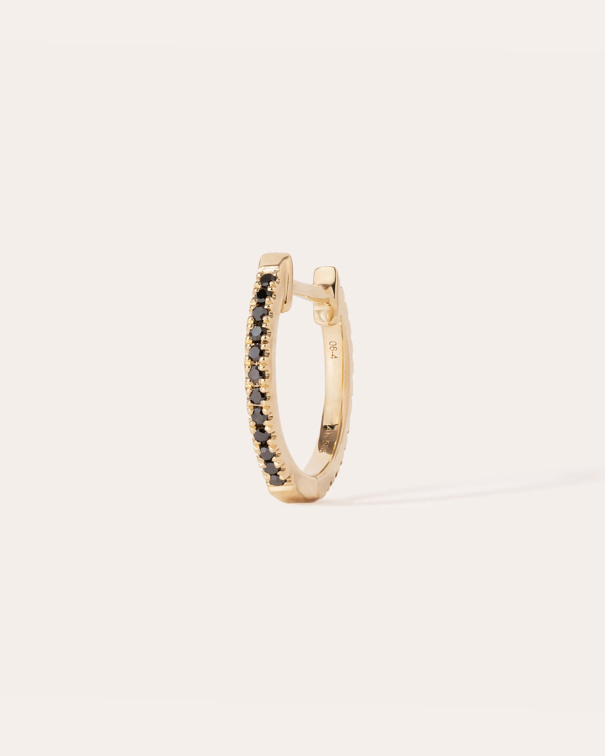 11 mm 14k Gold Hoop w. Diamonds