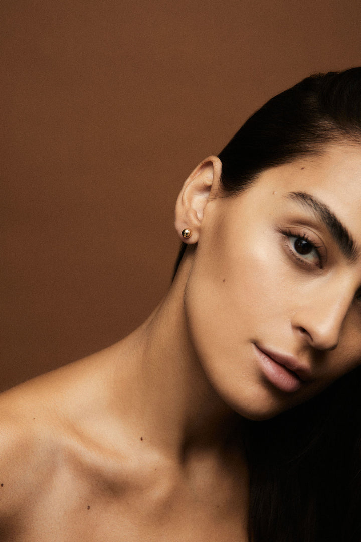 Solitaire Nude 18K Rosegold Earrings