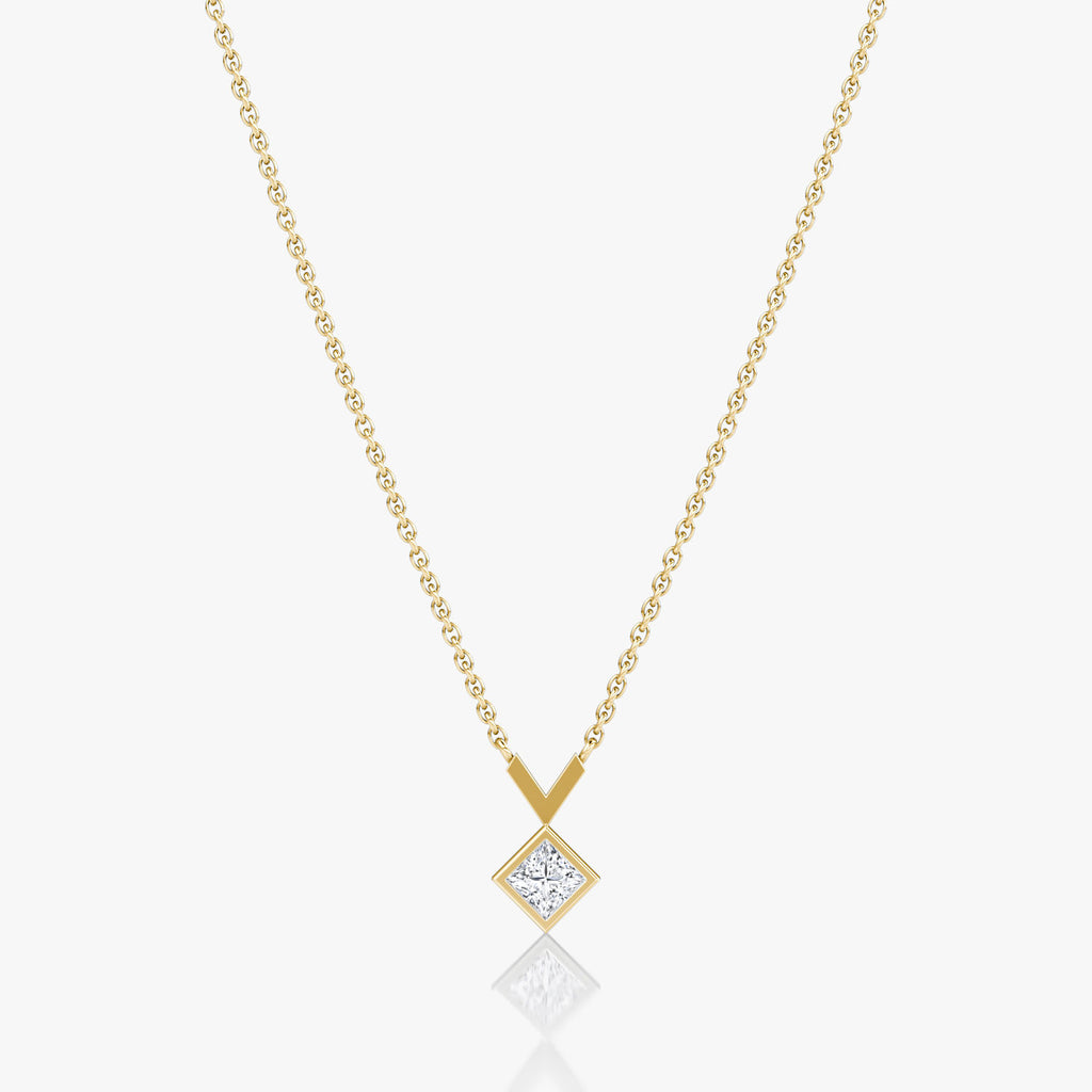 Arrow 14K Gold Necklace w. Princess Cut Lab-Grown Diamond