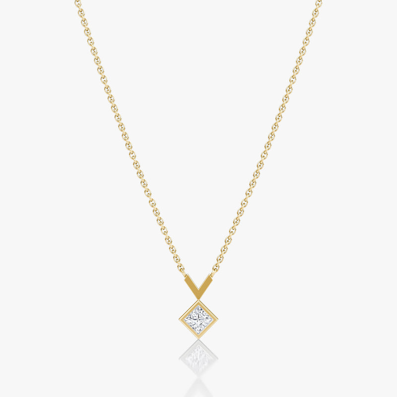Arrow 14K Gold Necklace w. Princess Cut Lab-Grown Diamond