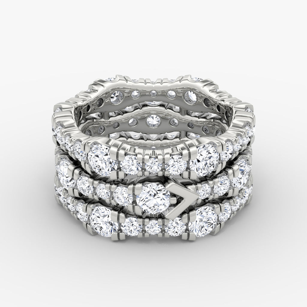 V 3 Row Pavé 14K Whitegold Ring w. Lab-Grown Diamond