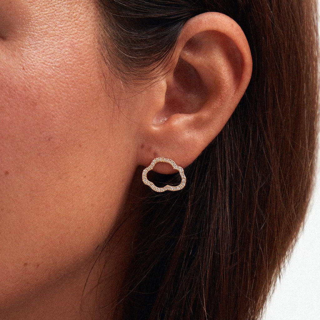 Golden Cloud 18K Gold Studs w. Diamonds