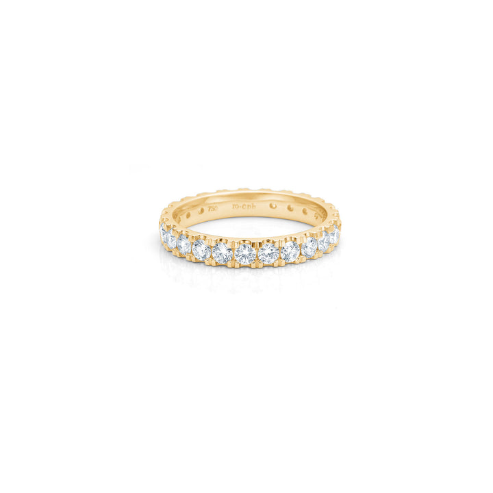 Ihr klassischer 18k goldener Ring w. Diamanten