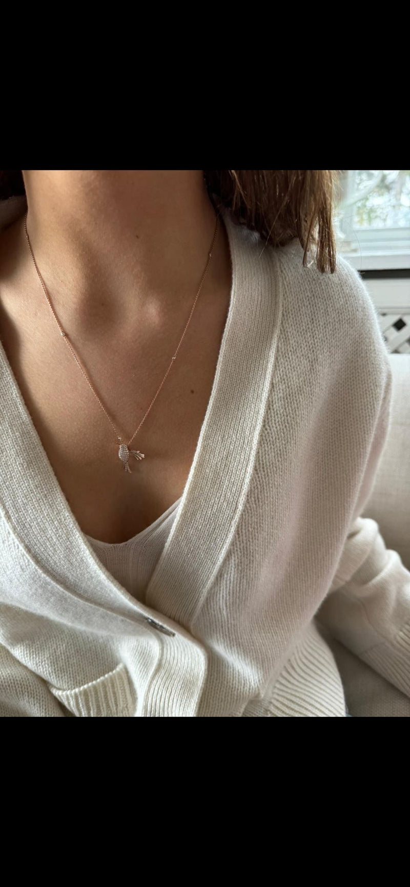 By Naila | Humming 18K Gold, Whitegold or Rosegold Necklace w. Diamonds