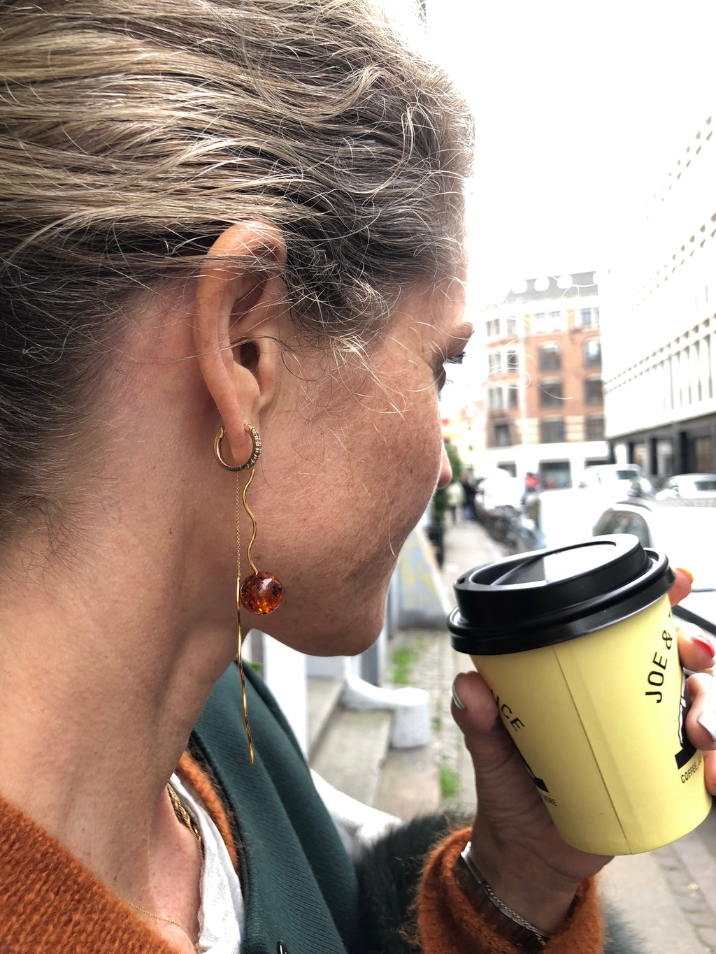 Cordelia Electrum Gold Plated Earring w. Amber