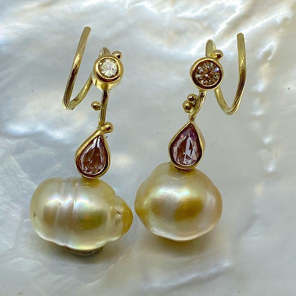 Spiral 18K & 22K Gold Earring w. Sapphire, Diamond & Pearl